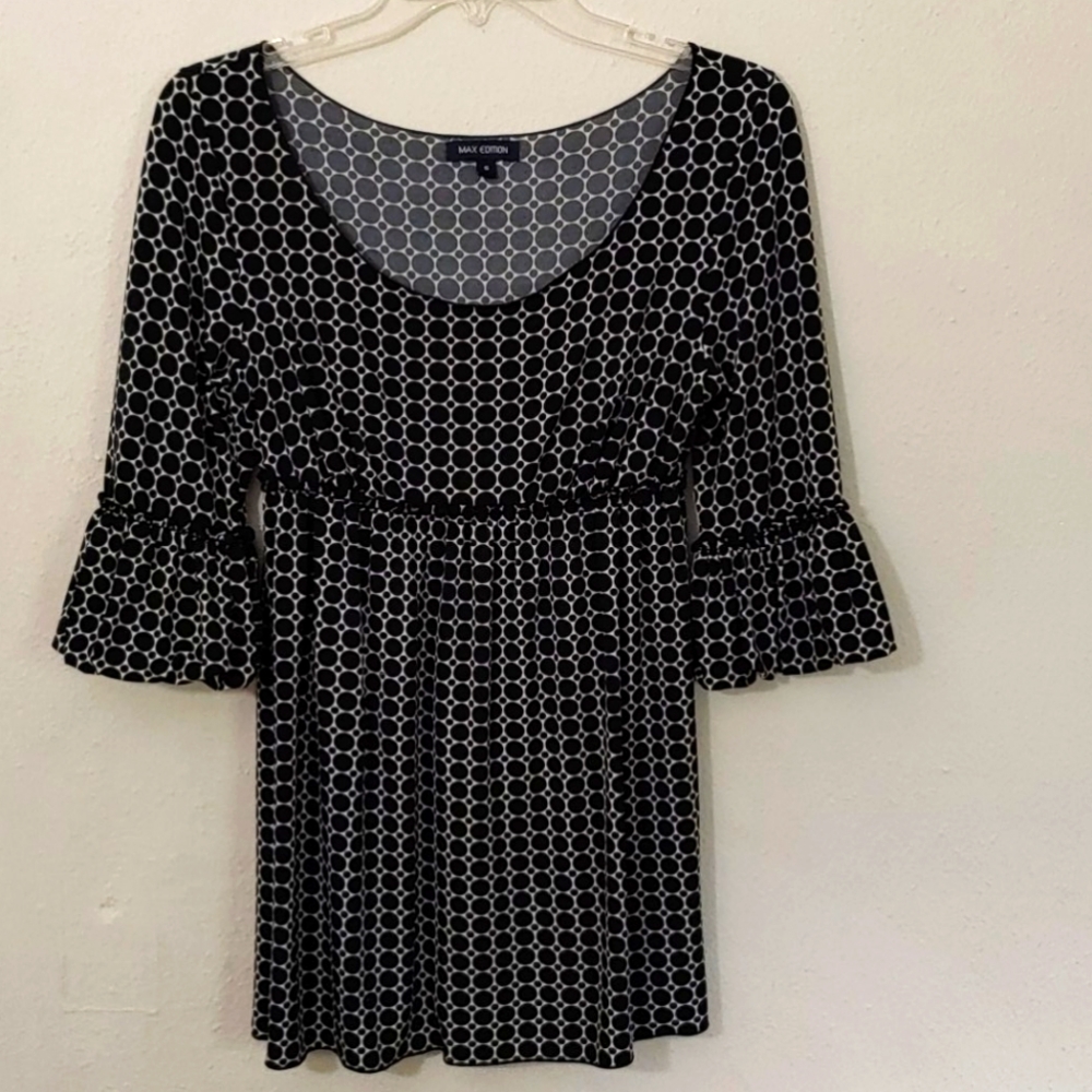 Max Edition Women's Size Small 3/4 Sleeve Top